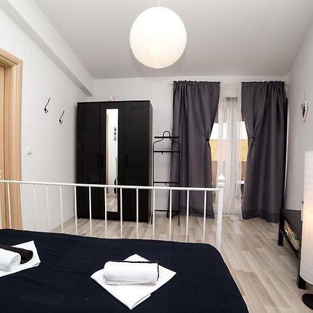 Apartments Zara Petrčane Exterior foto