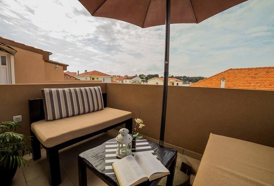 Apartments Zara Petrčane Exterior foto